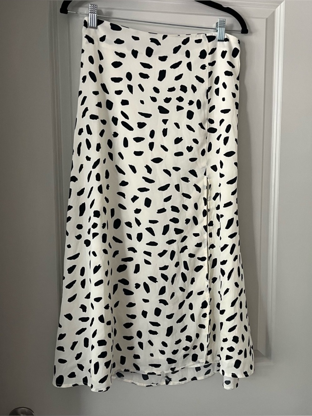 Lulu's Midi Skirt